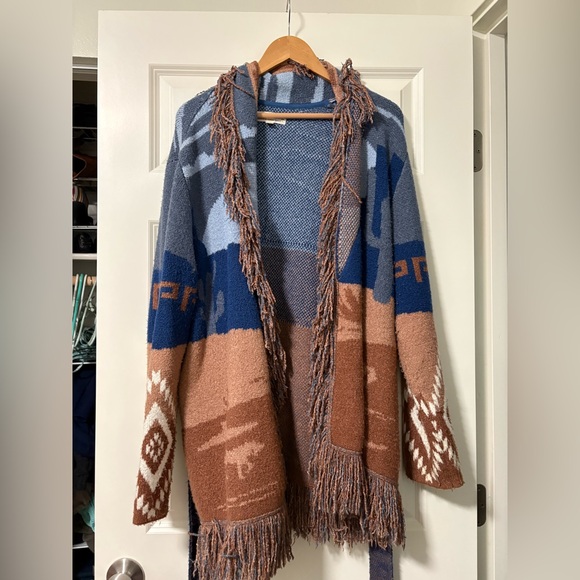 idyllwind Desert Landscape Cardigan in Blue and Brown - Picture 4 of 8